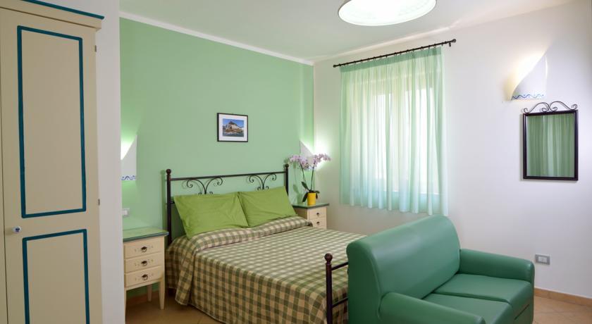 Agriturismo Torre Dei Preti Peschici Room photo